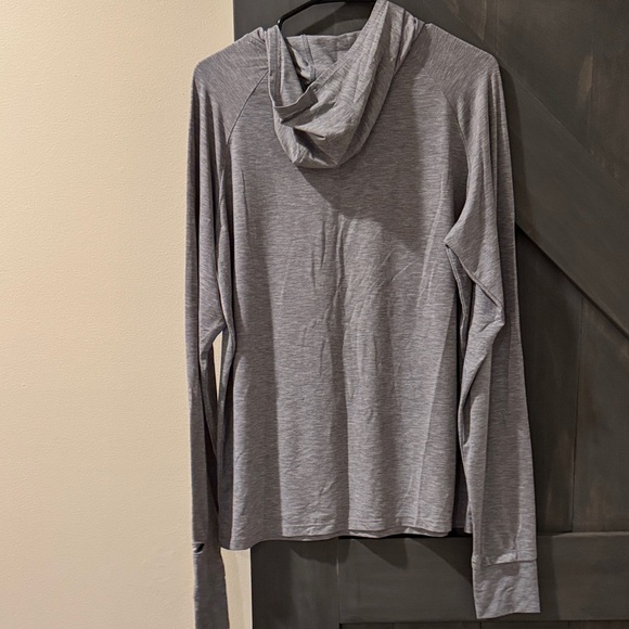 Path Project Gray Hoodie Long Sleeve running shirt - Picture 4 of 5